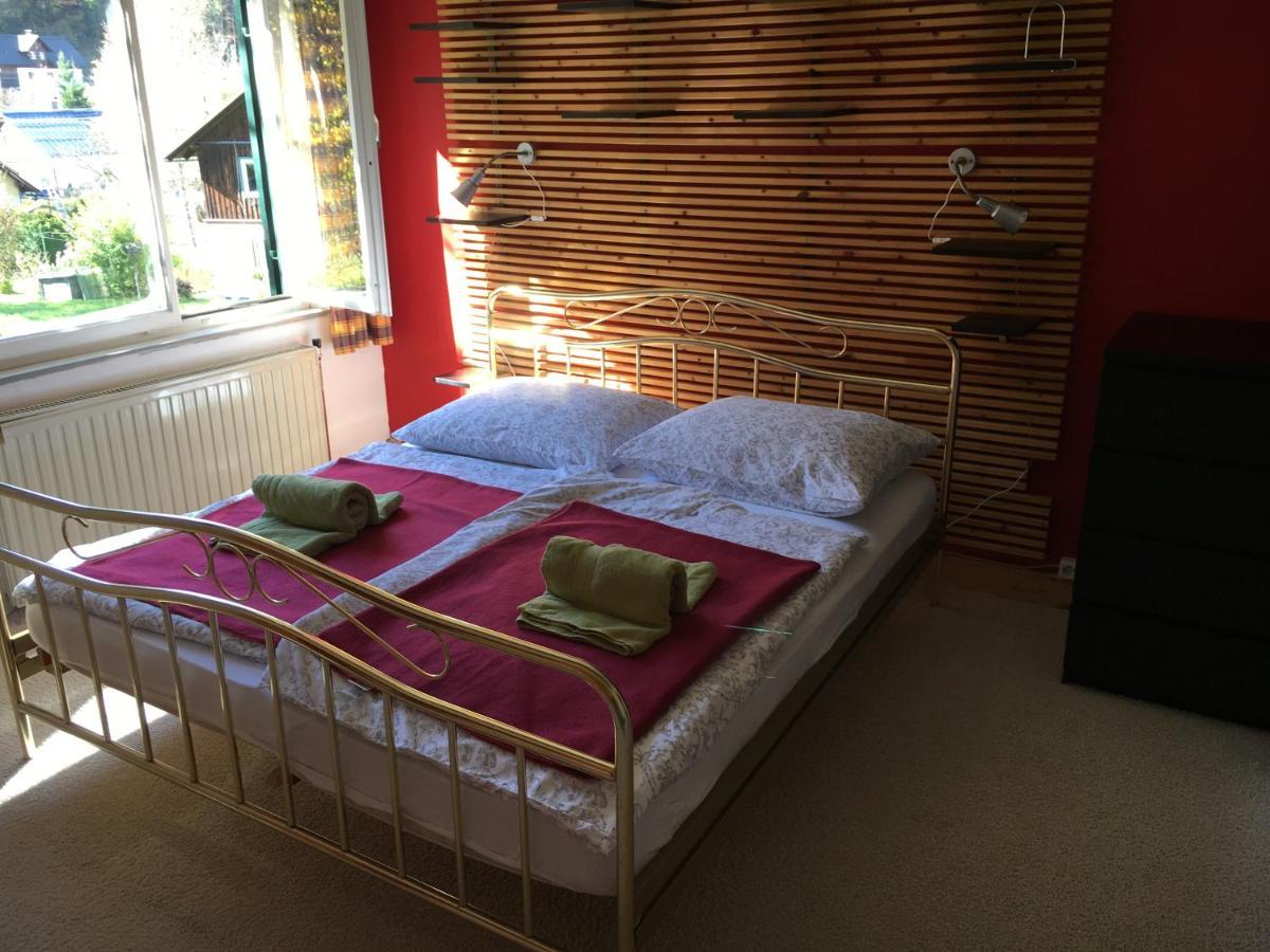 באד אאוסי Alpine Appartments Ausseerland מראה חיצוני תמונה